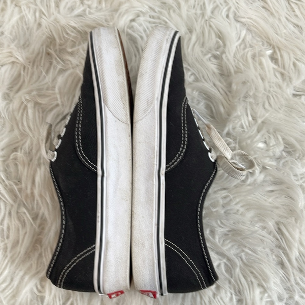 VANS Off The Wall Old Skool Classic White & Black Sneakers Size M6.5 & W8 Unisex - Picture 7 of 10